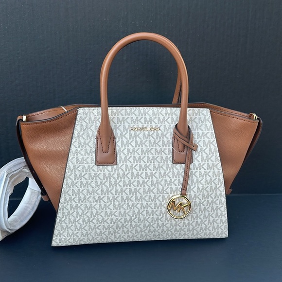 New MICHAEL KORS Bag and Wallet - Picture 2 of 13